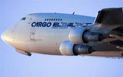 Three Israeli planes landed at Cairo's Mina International Airport on Saturday carrying hazardous equipment for use in dispersing and suppressing large crowds. Rights NGO claims that Israeli planes carrying crowd dispersal weapons have arrived in Egypt