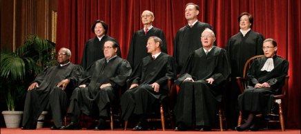 The justices of the US Supreme Court, 10/08/11. (photo: Pablo Martinez Monsivais/AP)