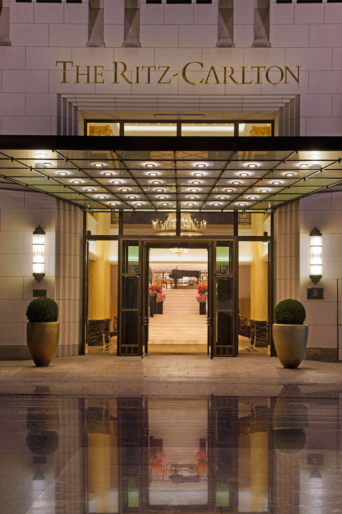 Ritz-Carlton-Berlin-The-first-five-star-hotel-in-Europe-to-combine-exclusive-luxury-with-sustainability