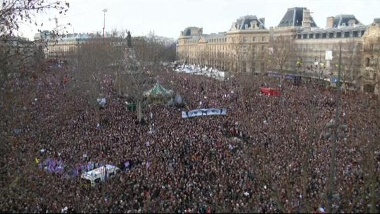 http://www.moonofalabama.org/images4/Paris-thepeople.jpg
