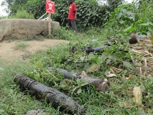 Munitions removed from the latrines at the Institut Bweremana in Minova, South Kivu province, in June 2013. Altogether, nine 107mm rockets, two boxes of AK-47 ammunition, and two recoilless rockets were found. The Congolese army had previously occupied this school and at least 41 others in the area in late 2012. (c) 2013 Lane Hartill / Human Rights Watch