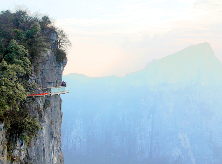 Tianmen Mountain Glass Skywalk