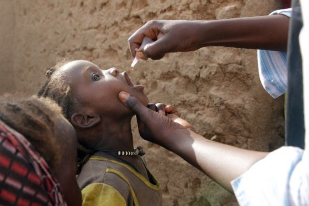 A three-day polio vaccination campaign kicked off throughout Darfur on Feb. 28, 2011 as part of the Sudanese Government's efforts to eradicate the disease. Credit: UN Photo/Olivier Chassot A three-day polio vaccination campaign kicked off throughout Darfur on Feb. 28, 2011 as part of the Sudanese Government's efforts to eradicate the disease. Credit: UN Photo/Olivier Chassot