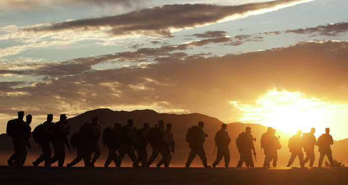 US Soldiers preparing for a military drill