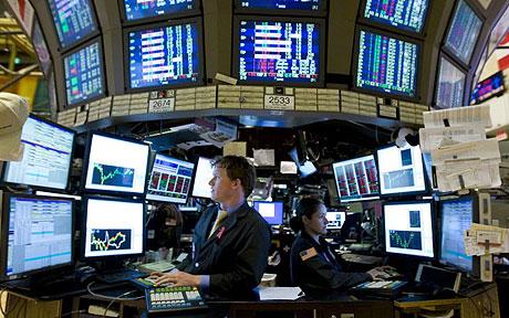 Traders at the New York Stock Exchange
