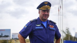 Виктор Бондарев